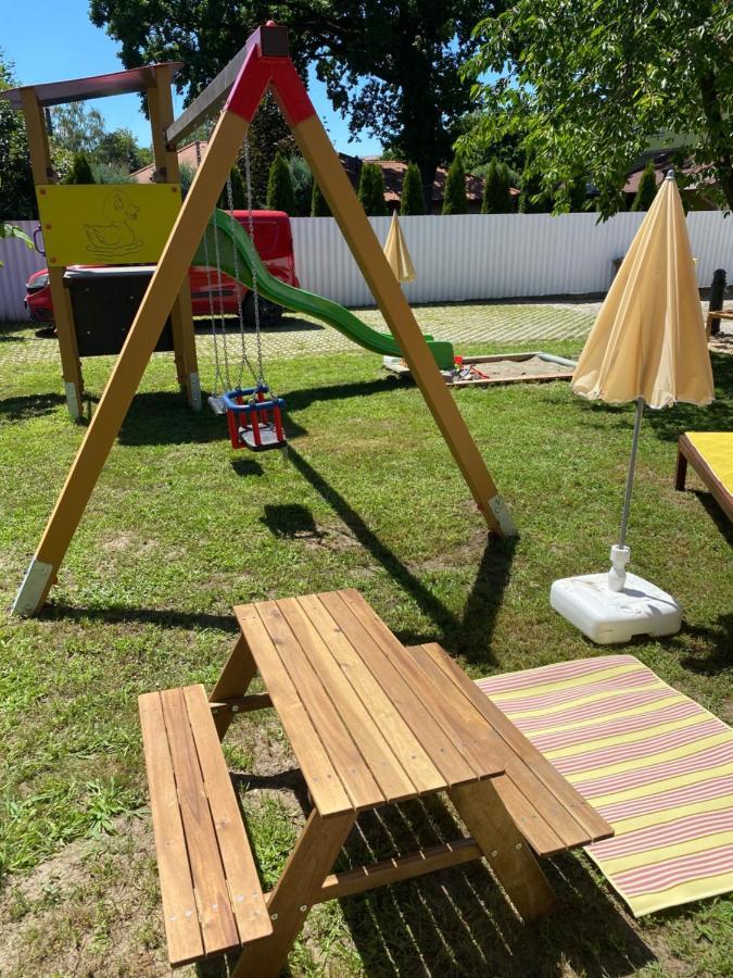Spirit Homes Apartments オロシュハーザ エクステリア 写真